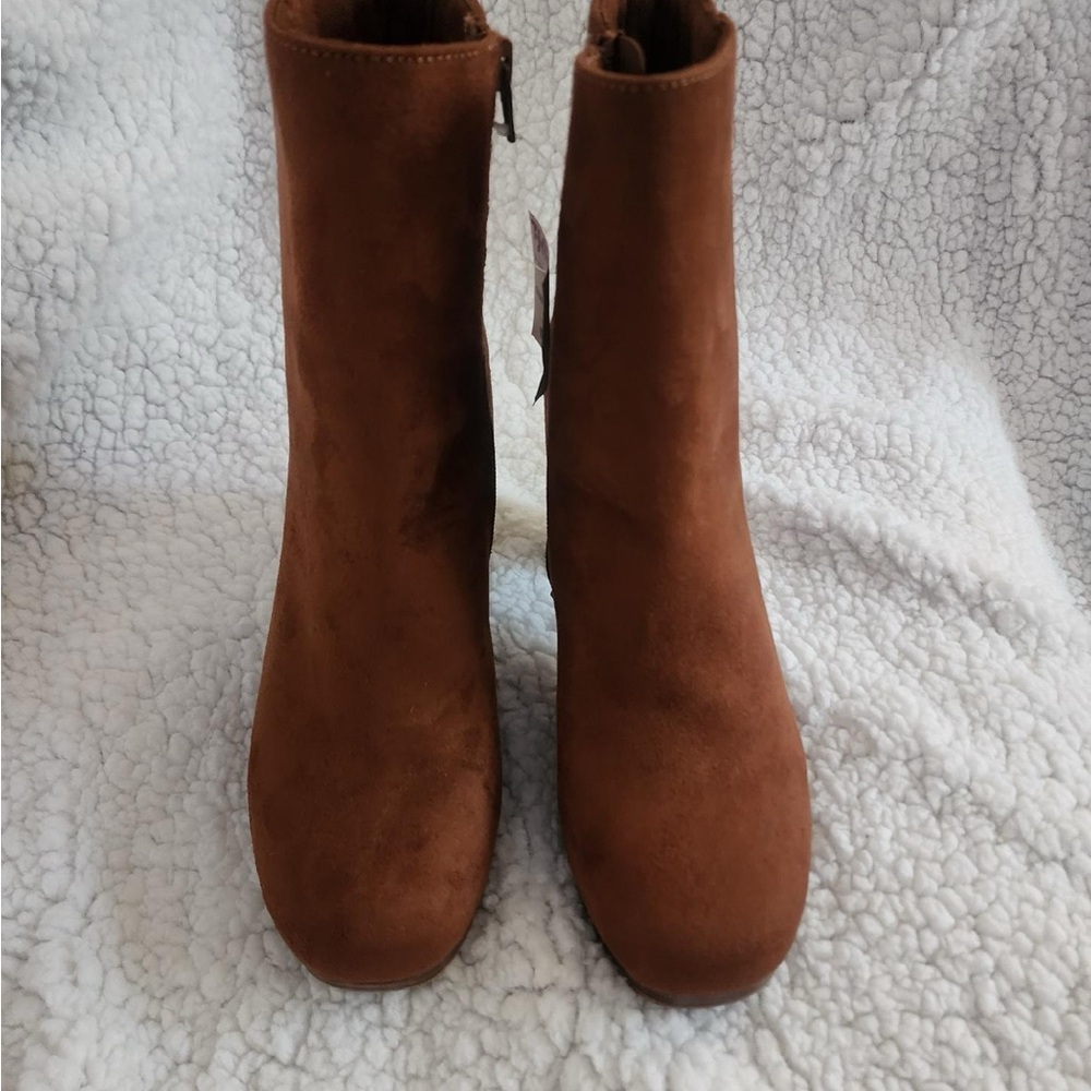 Elegant Tan Ankle Booties